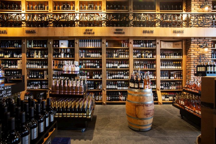 רשת חינאווי Wine More משיקה קומפלקס בנוף הגליל צילום סוזי לוינסון