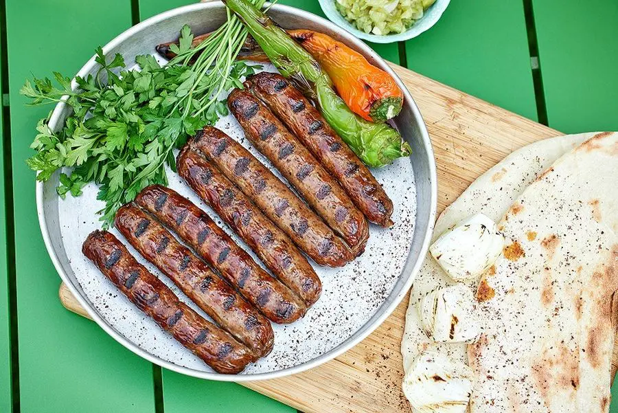 נקניקיית נסרין ים תיכונית צילום אפיק גבאי