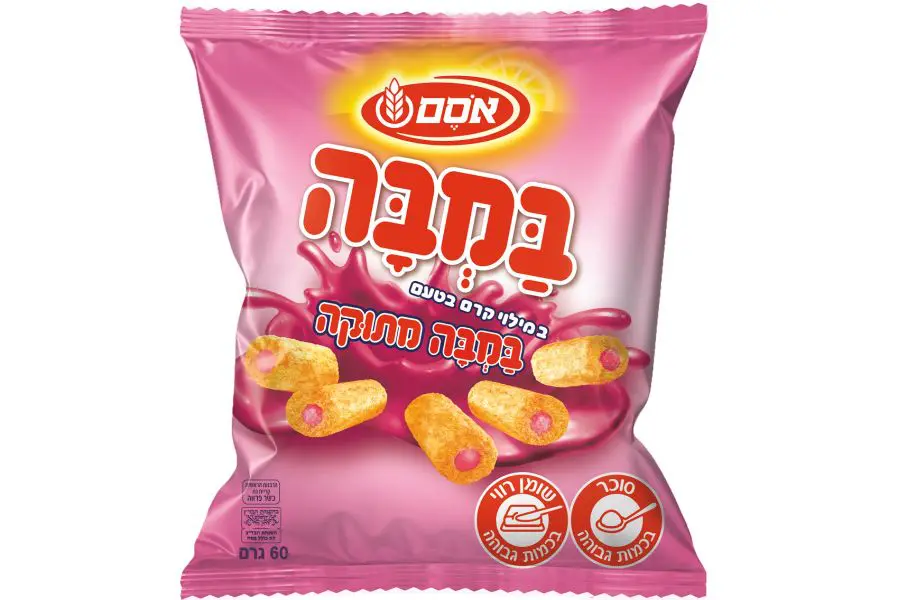 במבה במילוי במבה אדומה מתוקה 60 גרם צילום סטודיו אסם