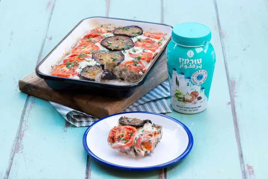 סינייה בטחינה של טחינה טורקיז צילום הדס ניצן