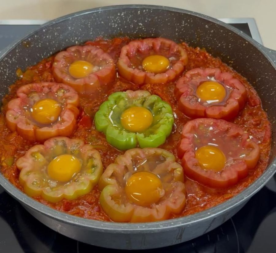 שקשוקה בקן של השף דוד גדג' צילום יחסי ציבור
